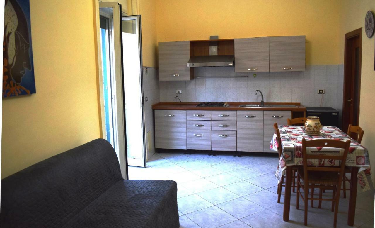 A Casa Di Peppe Daire Napoli Dış mekan fotoğraf